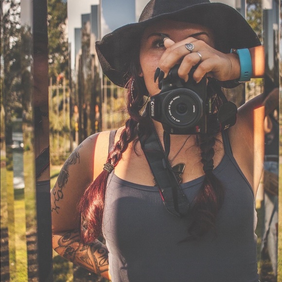 Meet your Posher, Ashley - Picture 4 of 9